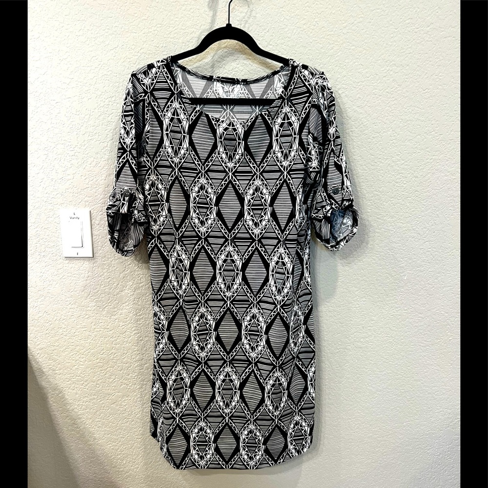 Comfy and stretchy Soybu dress in geometric print, size Large